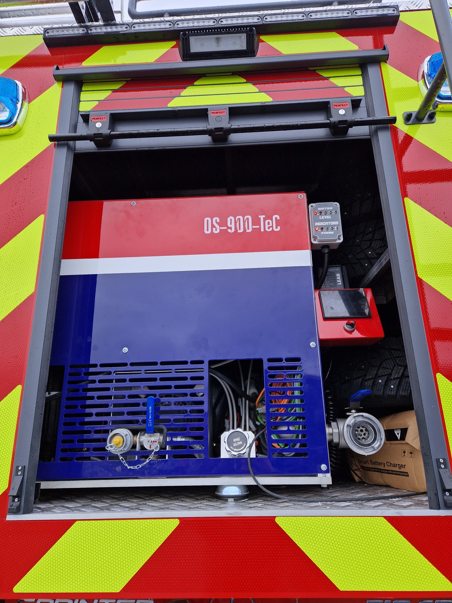 Undanfara og björgunarbifreið Brunavarnir Skagafjarðar 2025